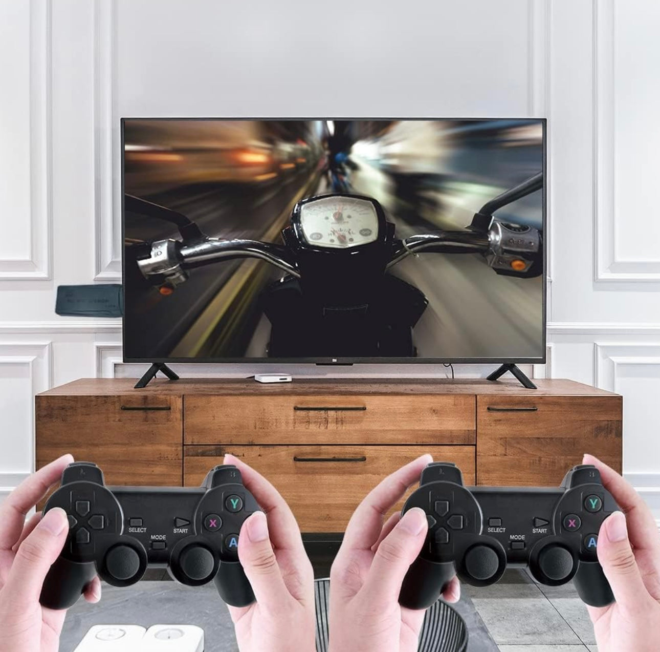 4K Stick Lite Retro TV
Video Game Console 64G
Built-in 10000 Games With x2 Wireless Controller