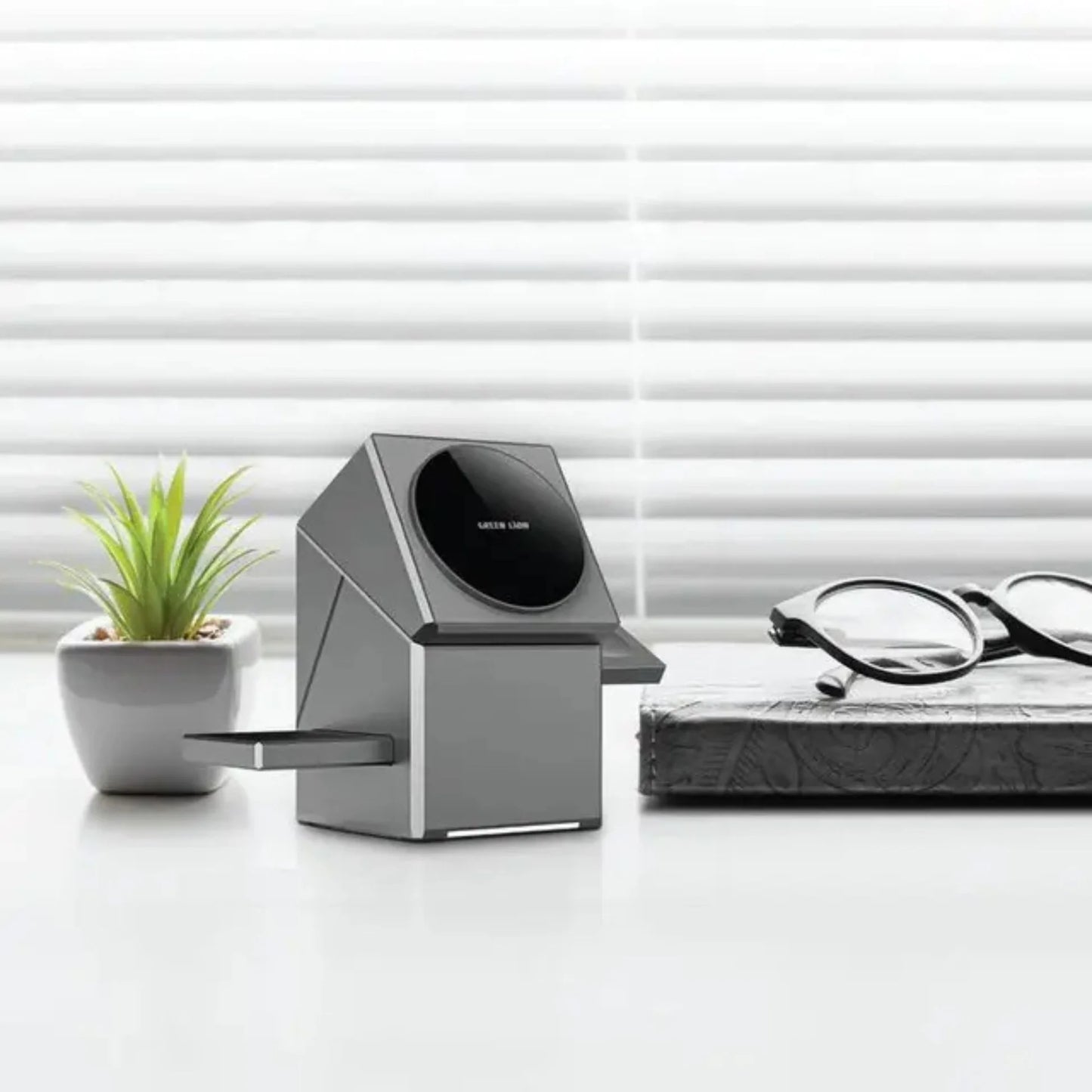 Green Lion 3 in 1 Magnetic Wireless Charger - Gray