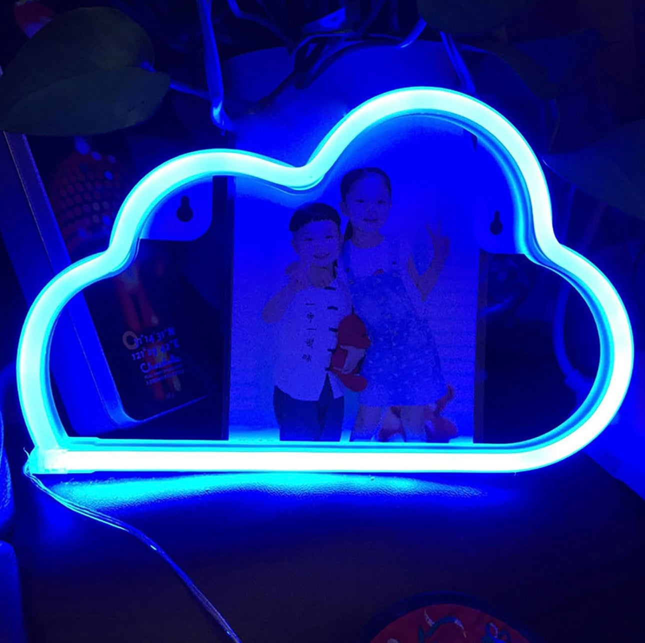 Cloud Neon Signs, LED Cloud Neon Light for Wall Decor, Battery or USB Powered Cloud Sign Shaped Decoration Wall Lights for Bedroom Aesthetic Teen Girl Kid Room Christmas Birthday Wedding Party